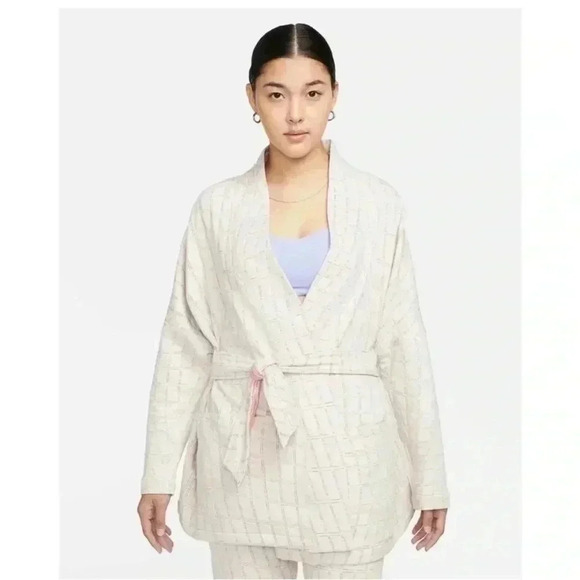 NEW Nike Yoga Therma-FIT Luxe Women's Jacquard Top Jacket Reversible Sz 2X - Picture 1 of 10